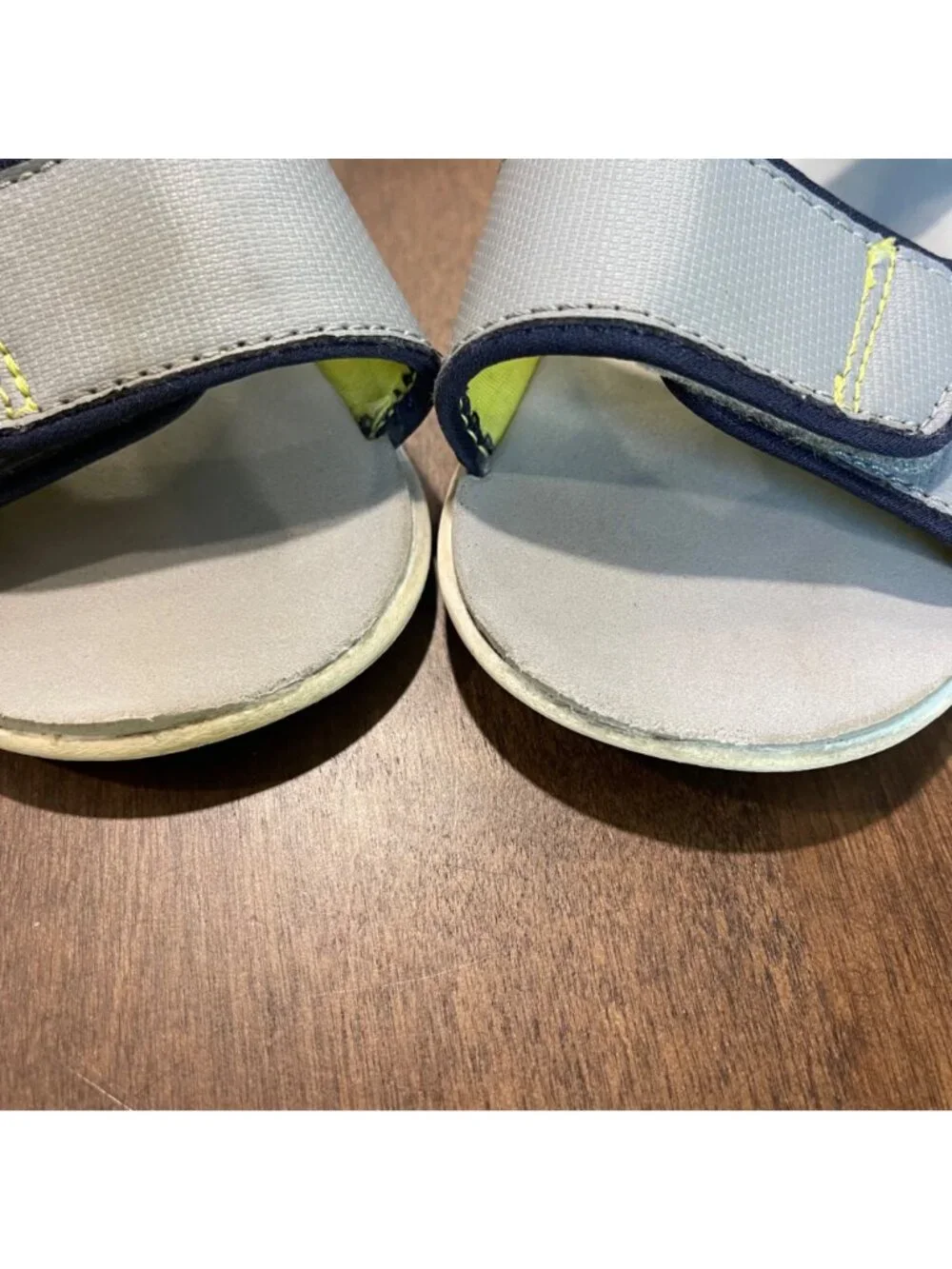 See Kai Run Basics Logan Sandals Toddler Size 10 Gray Adjustable Hook‎ and Loop